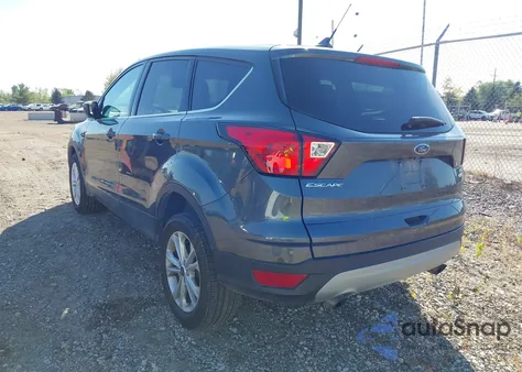2019 Ford Escape Se from USA, damaged, VIN 1FMCU9GD8KUA16923